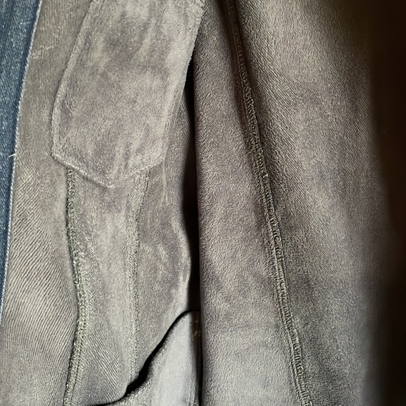 Jean jacket - Picture 3 of 5